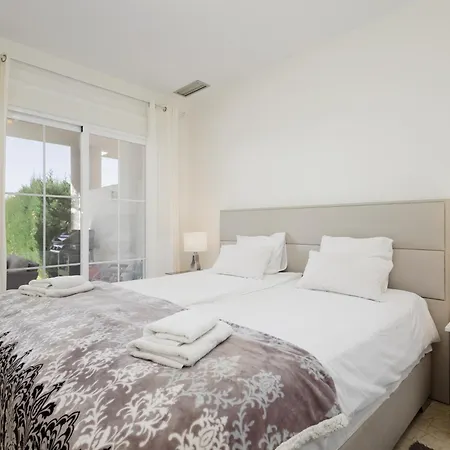 Balcones Del Apartment Istan